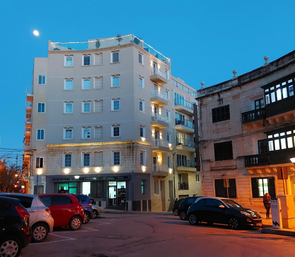 Bright & Modern 2-Bedroom, 4Th Floor Apartment In Gzira, Malta エクステリア 写真